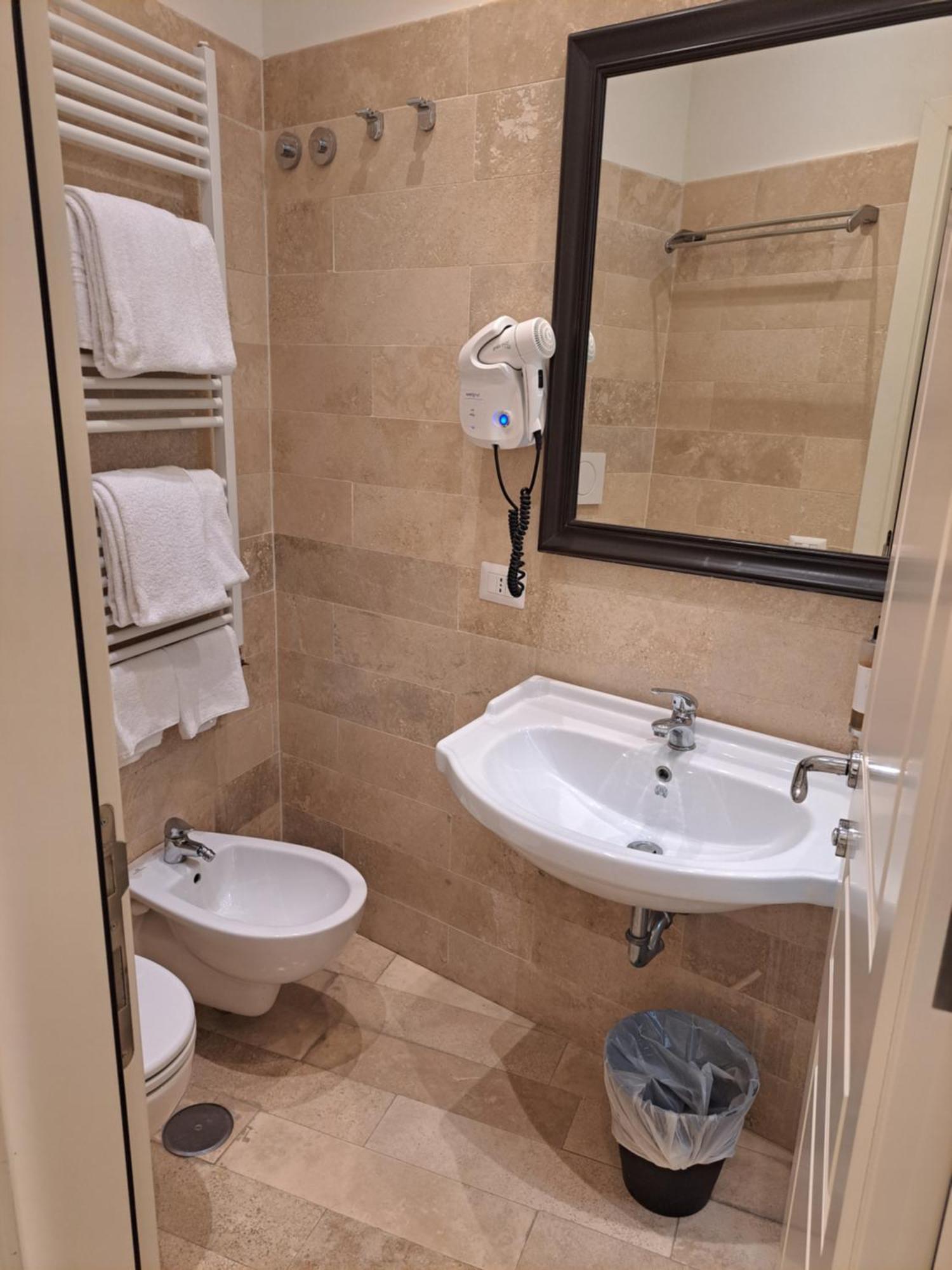 Hotel Dei Quiriti Suite Rom Exteriör bild