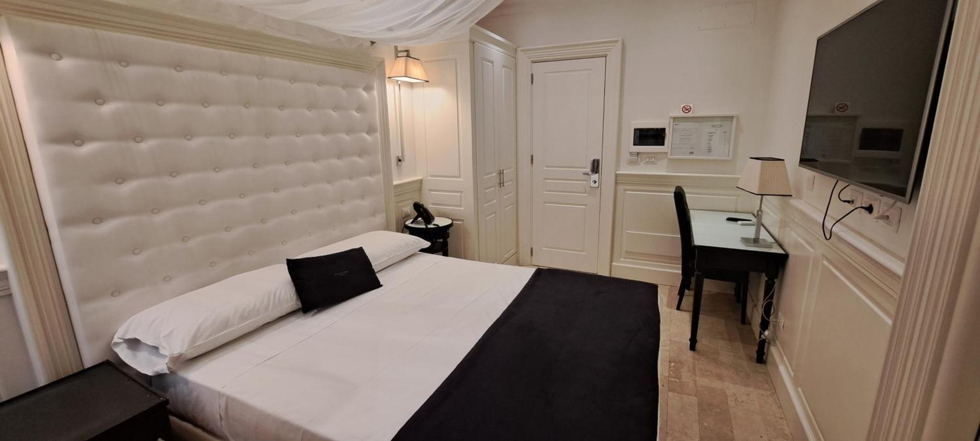 Hotel Dei Quiriti Suite Rom Exteriör bild